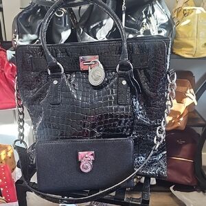 Michael Kors Shiny Black Croc-Embossed Shoulder Bag